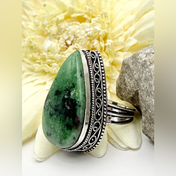 RUBY ZOISITE RING - Picture 6 of 9